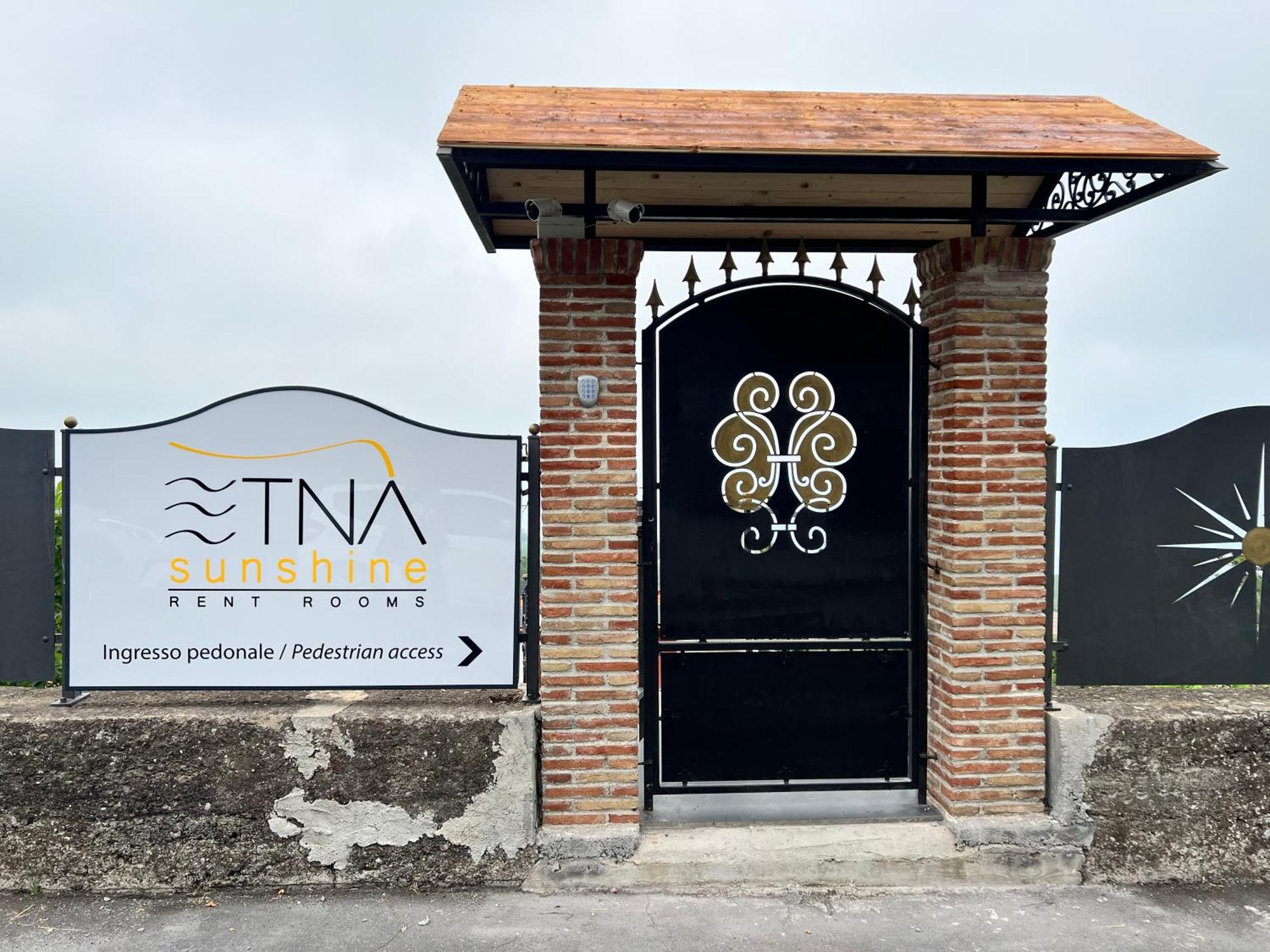 Etna Sunshine Rent Rooms Puntalazzo Exterior photo