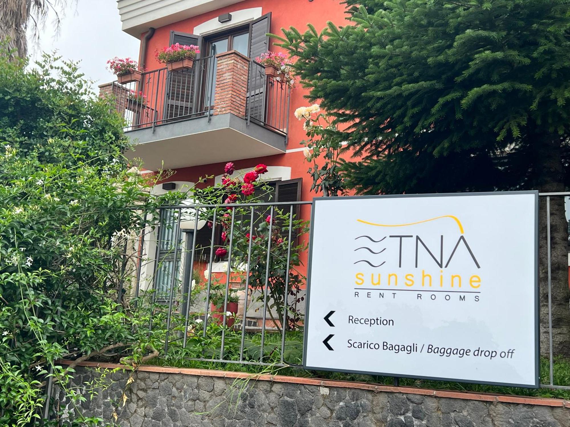 Etna Sunshine Rent Rooms Puntalazzo Exterior photo